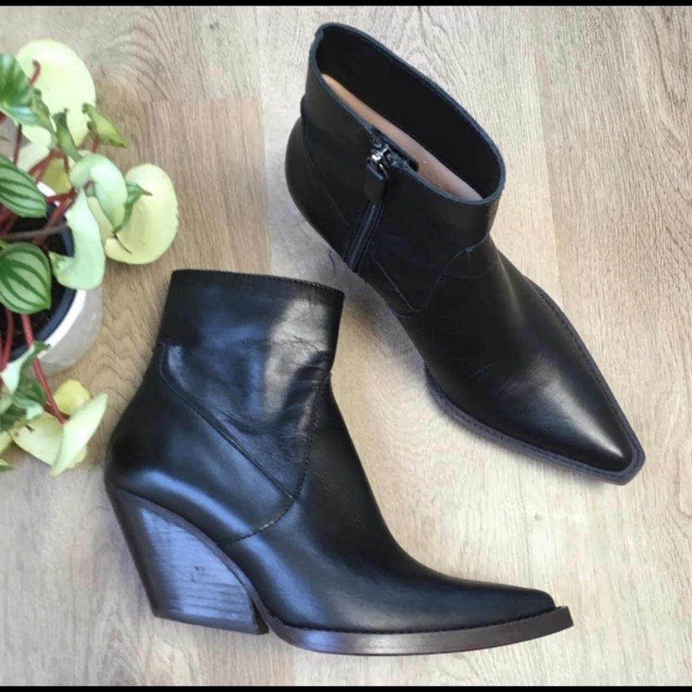 ZARA Black Leather Western Ankle Booties 36
